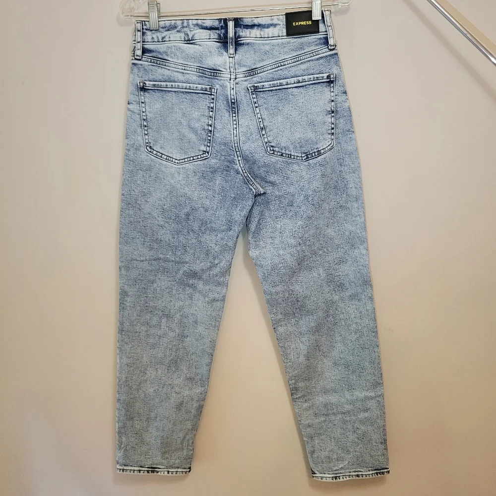Express Light Wash Ripped Distressed Boyfriend Jean - Picture 4 of 4